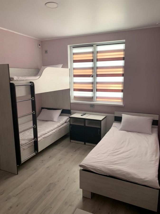 Guest House Max Khmelʼnytsʼkyy Exteriér fotografie